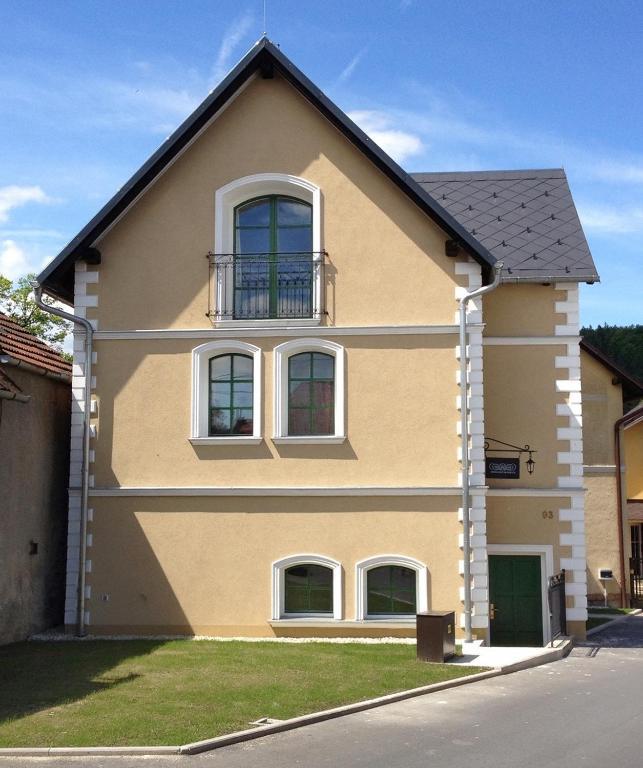 Old House Bed & Breakfast Hradec nad Moravici Exterior foto